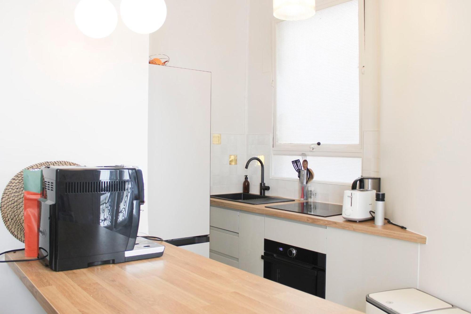Appartamento Bright 35 M Close To The Bastille Parigi